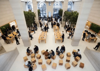 Apple, also in Rome a ‘flagship store’