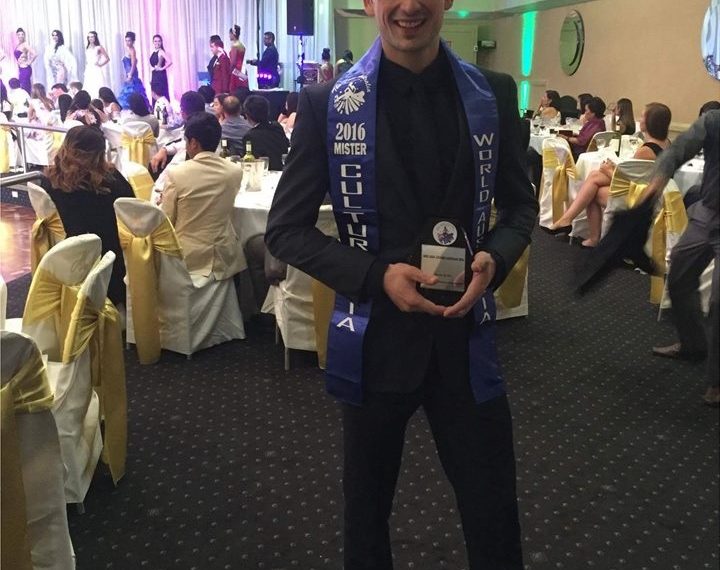 Thriving Self-Made Millionaire Chris Zissis Enables Entrepreneurs to Start a 6 Figure Passive income stream on YouTube