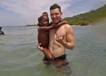 How a Congenital Heart Defect Survivor Ended up a Plastic Surgeon: A Look into the Fascinating Story of Dr. Ross Blagg