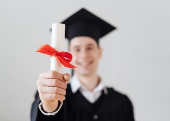 What Is A Business Degree? How Long Does It Take To Get A Business Degree?