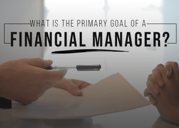 what is a financial manager