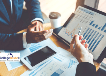 How to become a financial manager